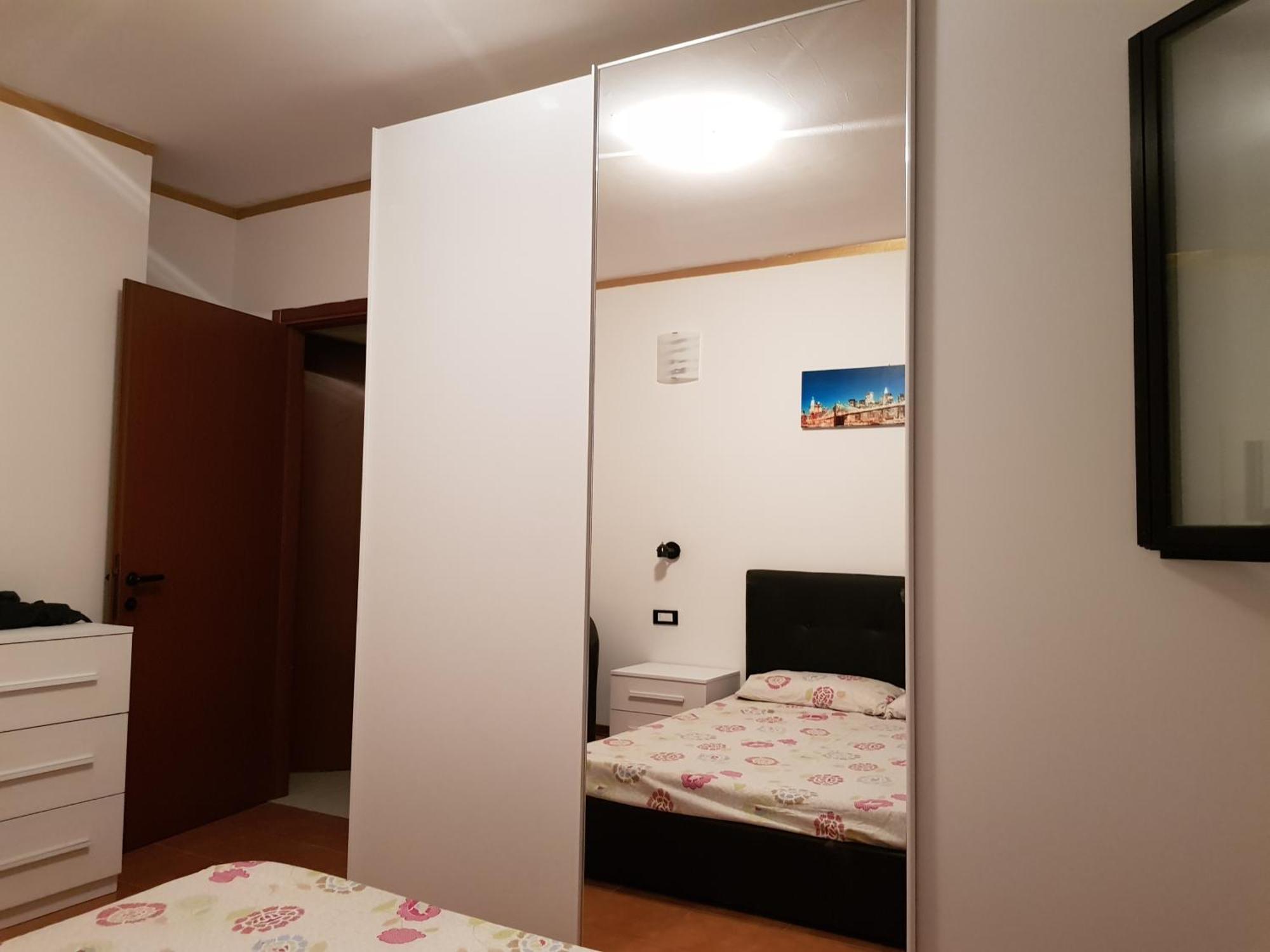 Milan White Tower Flat Bisceglie M1 Hotel Екстериор снимка